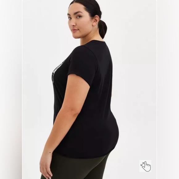 Torrid Classic Fit - Parental Advisory Black Crew Tee. - Picture 3 of 5